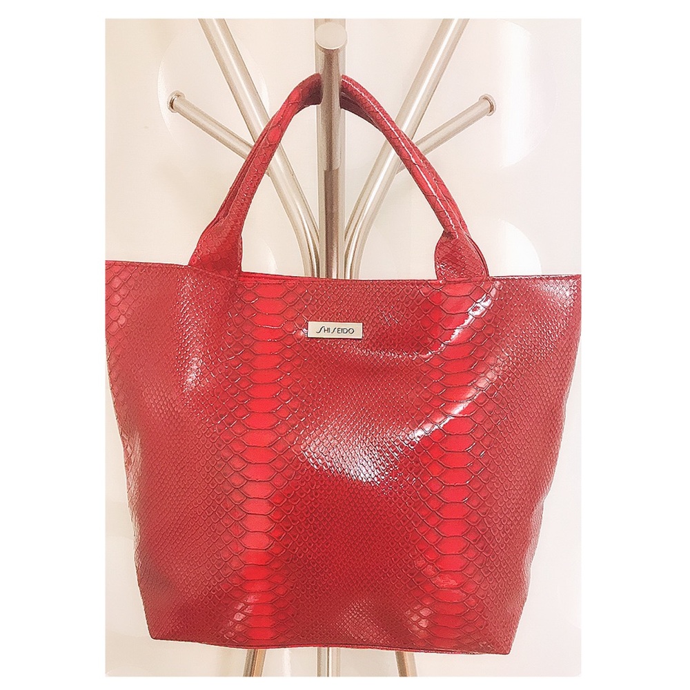 Shiseido Snake Skin Tote Bag 💼✨